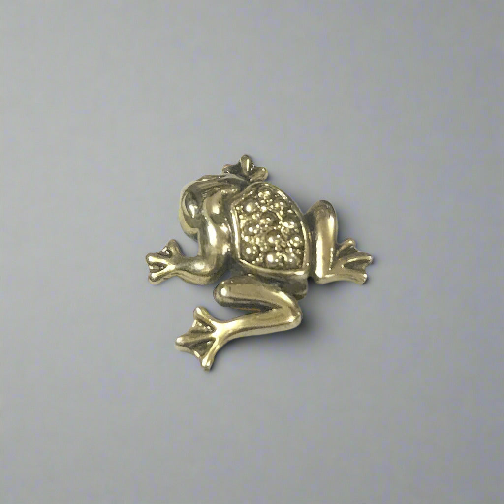 Cute-Frog-Brooch-Gold-plated - Artoza Crafts | Where Craft Becomes Style