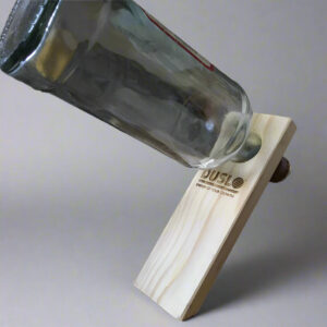 Wooden Balance Wine Bottle Holder – Floating Illusion Stand